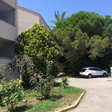 With Terrace & Garden In Juan Les Pins Close Seaside