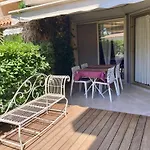 Appartement With Terrace & Garden In Juan Les Pins Close Seaside
